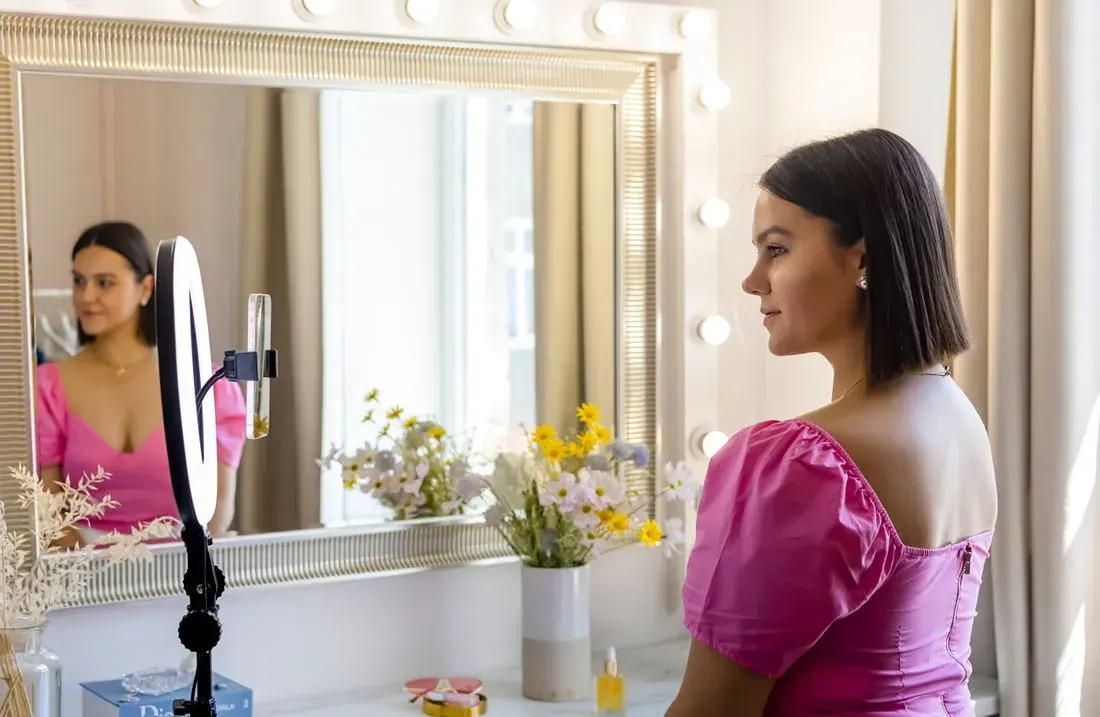 The Power of Messaging – How to Set Up a Studio That Matches Your Brand
